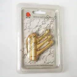 Закачалка за дрехи  месинг