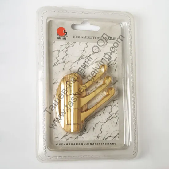 Закачалка за дрехи  месинг