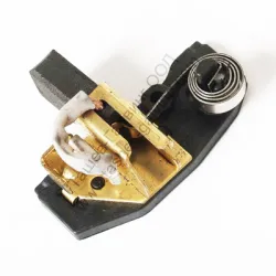 Четкодържател DeWALT к-кт за саблен трион DWE396, DWE397, DWE398 Четкодържател DeWALT к-кт за саблен трион DWE396, DWE397, DWE398