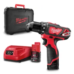 Акумулаторен винтоверт Milwaukee с колекторен двигател  с 2 батерии и зарядно, 12 V, 2 Ah, 30 Nm, 1-10 мм, M12 BDD-202C Акумулаторен винтоверт Milwaukee с колекторен двигател  с 2 батерии и зарядно, 12 V, 2 Ah, 30 Nm, 1-10 мм, M12 BDD-202C