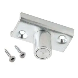 Водач Estebro® за дървени плъзгащи се врати за долно воденe ф 19, 62х30.3 мм, U-19 Водач Estebro® за дървени плъзгащи се врати за долно воденe ф 19, 62х30.3 мм, U-19