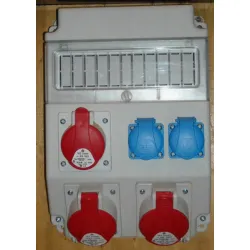 Табло Sez електроразпределително 241x343x163 мм, 2 монофазни 16 А, 3 трифазни 32/16 А Табло Sez електроразпределително 241x343x163 мм, 2 монофазни 16 А, 3 трифазни 32/16 А