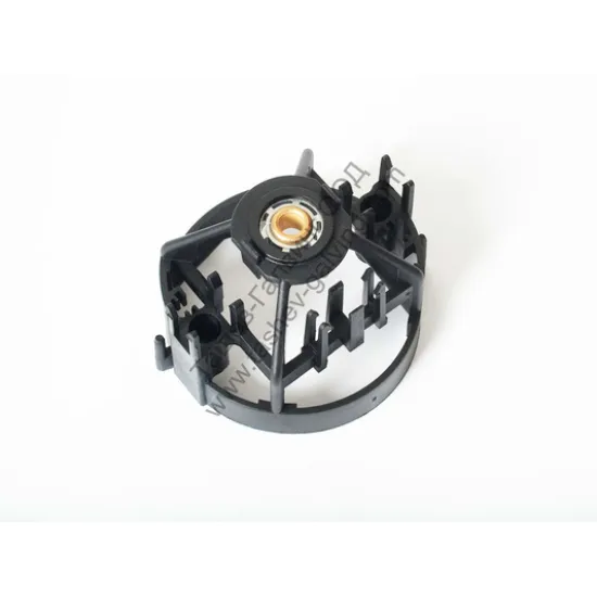 Капак Black & Decker за верижен трион KG1430, KG1435, KG1630, KG1640 Капак Black & Decker за верижен трион KG1430, KG1435, KG1630, KG1640