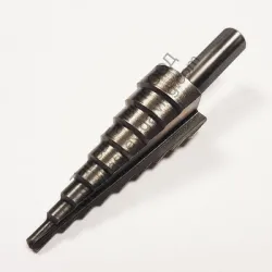 Свредло Vasby за метал стъпаловидно 4-20 мм, 75 мм, HSS, 8 мм Свредло Vasby за метал стъпаловидно 4-20 мм, 75 мм, HSS, 8 мм