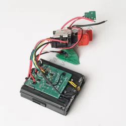 Прекъсвач Bosch за винтоверт EasyDrill 12, EasyDrill 10 Прекъсвач Bosch за винтоверт EasyDrill 12, EasyDrill 10