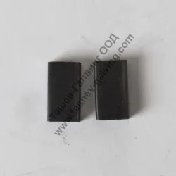 Четка Bosch графитна к-кт за виброшлайф PSS 200AC, PSB650, PSB 700, PWS 720-115, PWS750-125, PSS250AC, PKS40, PFZ500E, PST700E, PST800PEL Четка Bosch графитна к-кт за виброшлайф PSS 200AC, PSB650, PSB 700, PWS 720-115, PWS750-125, PSS250AC, PKS40, PFZ500E, PST700E, PST800PEL