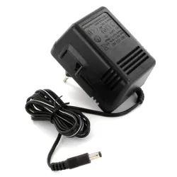 Захранващо устройство Bosch за акумулаторни инструменти с Li-Ion батерии 15.3 V Захранващо устройство Bosch за акумулаторни инструменти с Li-Ion батерии 15.3 V