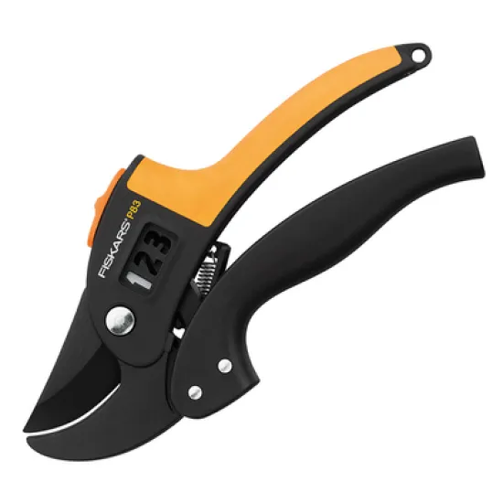 Ножица Fiskars градинска за израстъци и издънки до ф 24 мм, PowerStep P83