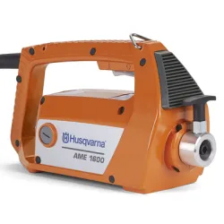 Задвижка Husqvarna Construction за вибратор за бетон електромеханична 1600 W, 12 000 об./мин, AME 1600 Задвижка Husqvarna Construction за вибратор за бетон електромеханична 1600 W, 12 000 об./мин, AME 1600